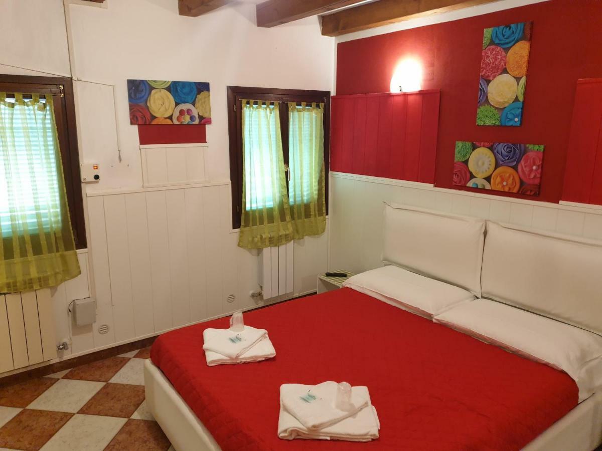 Ca' Del Sol Venezia Bed & Breakfast Exterior photo