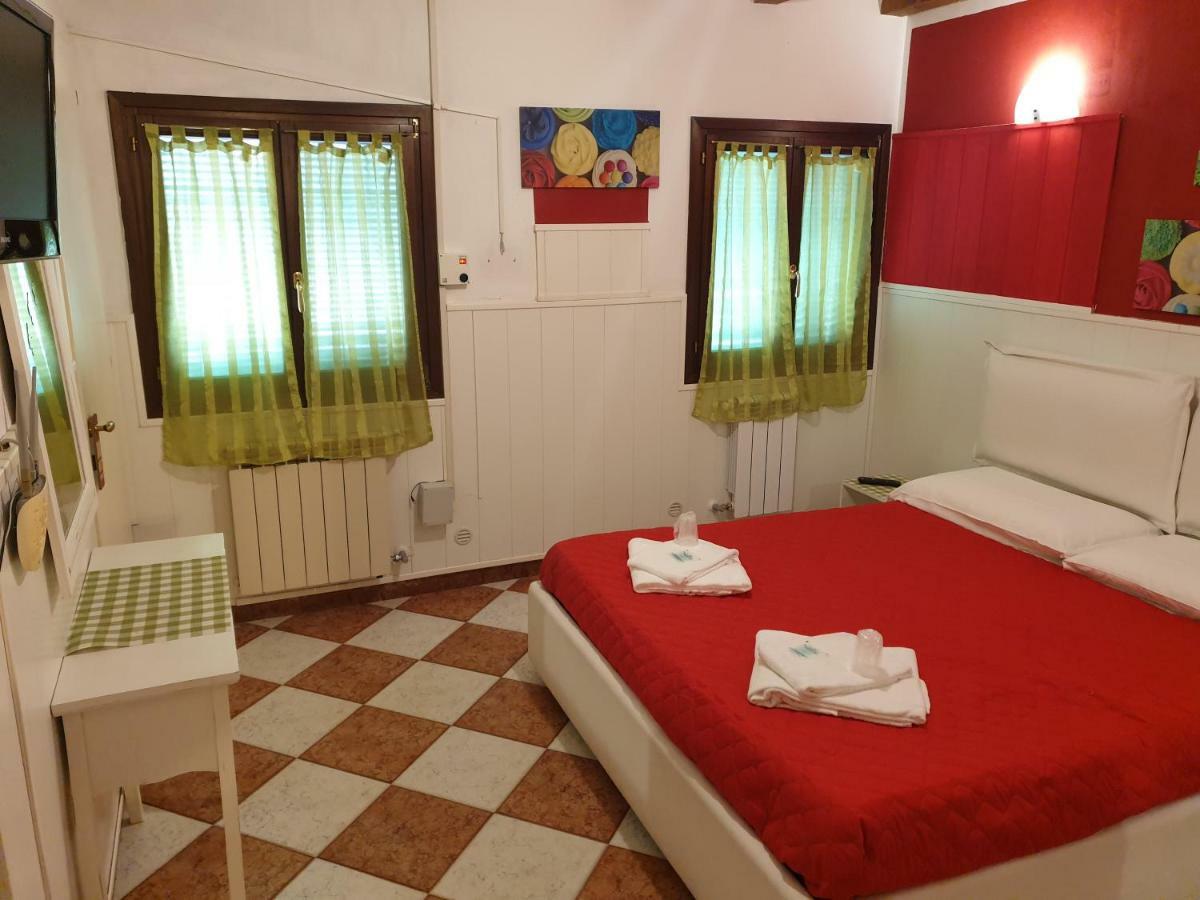 Ca' Del Sol Venezia Bed & Breakfast Exterior photo